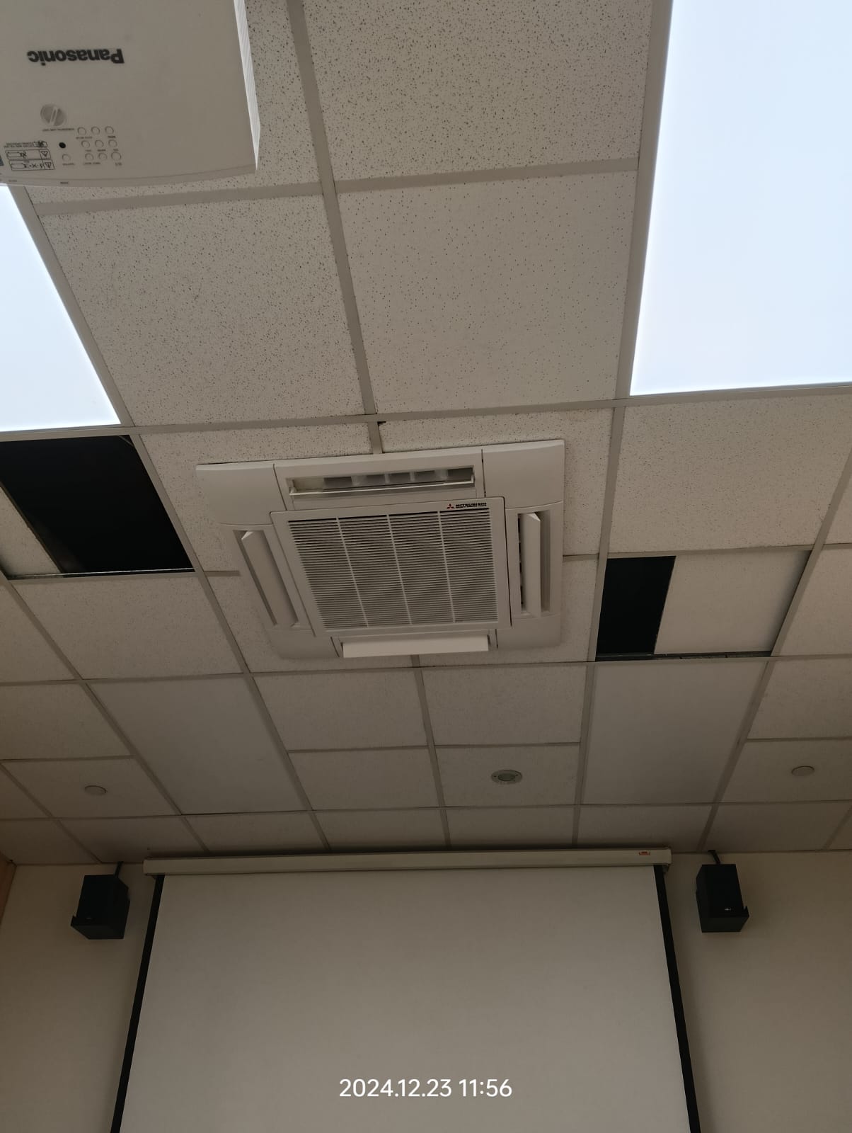 ed0153b3-d875-45e7-be9f-2ec1afd2a9fa